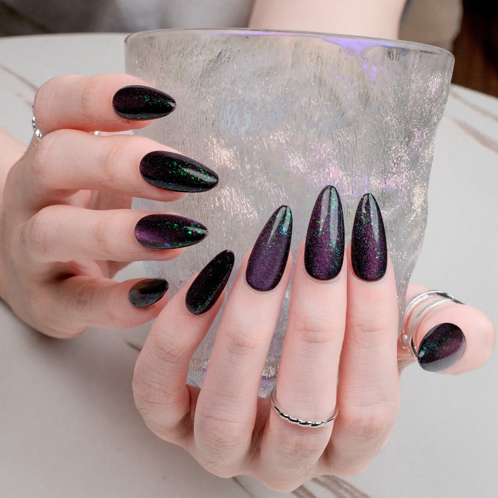 Handmade Medium Almond Press-On Nails - Black Magnet Solid Color Minimalist 10 Pcs #254