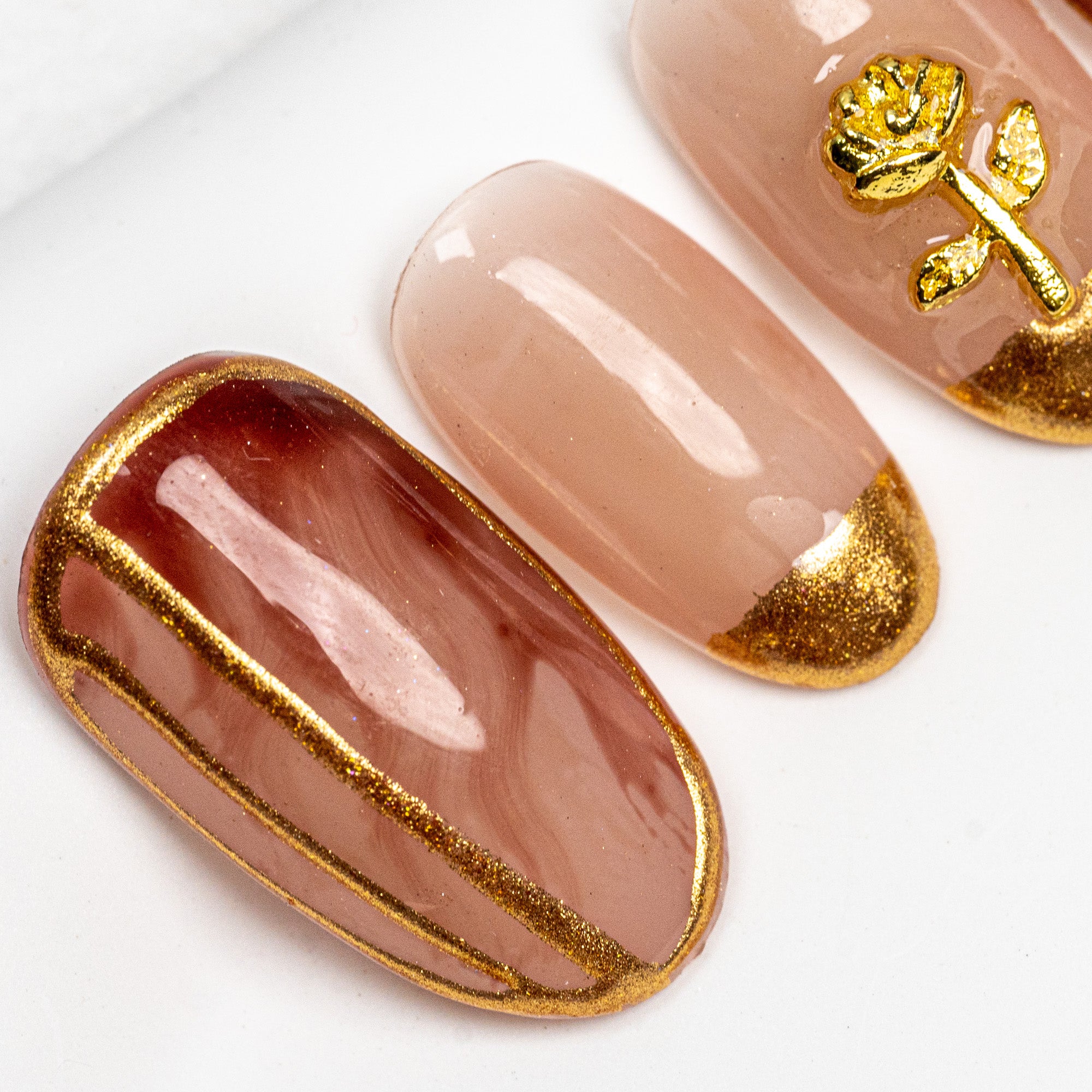 Handmade Medium Oval Press-On Nails - Gold Brown Flower Gradation Hand-Painted 10 Pcs #015
