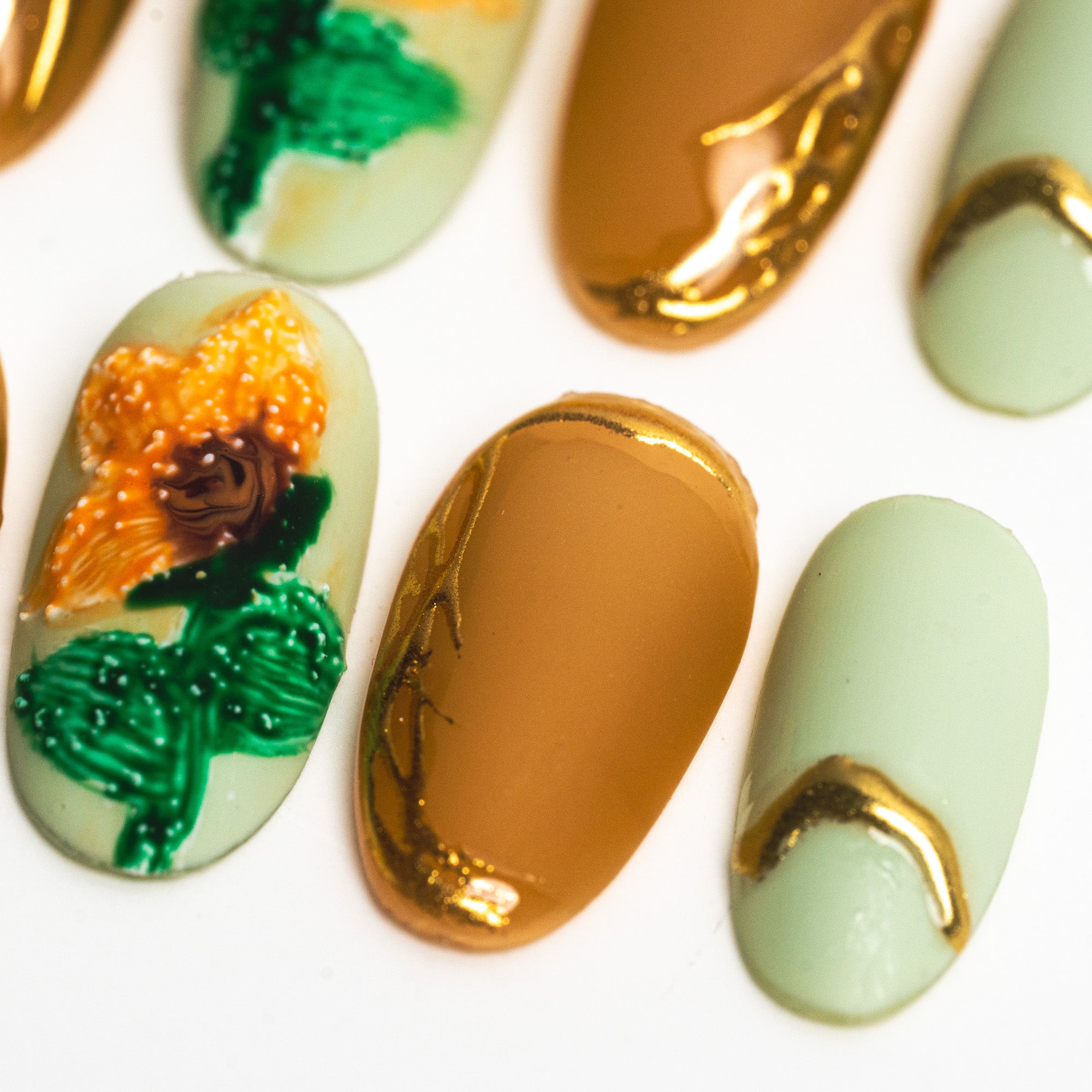 Handmade Medium Oval Press-On Nails - Yellow Green Gold Flower Ombre Hand-Painted 10 Pcs #022