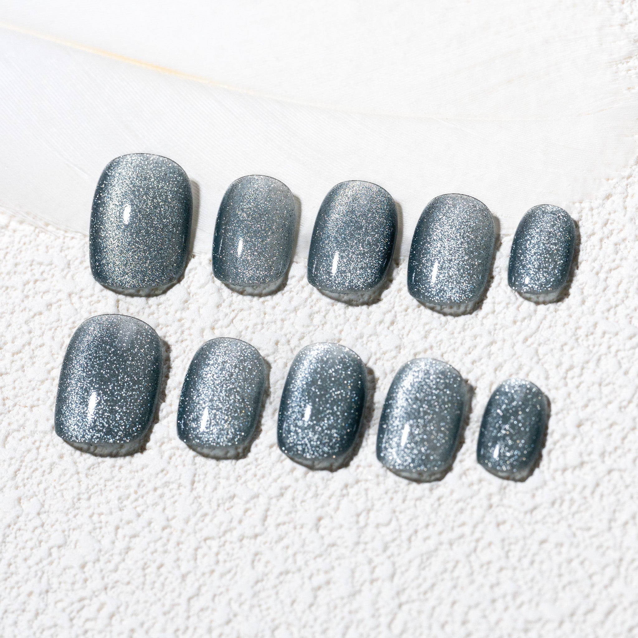 Handmade Short Round Press-On Nails - Grey Magnet Solid Color Minimalist 10 Pcs #247