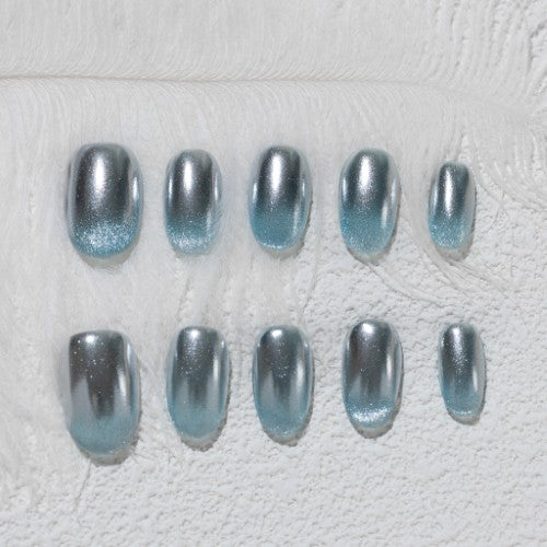 Ongles press-on faits main Court Amande – Bleu Argenté Aurore Dégradé Brillant 10 pièces #221