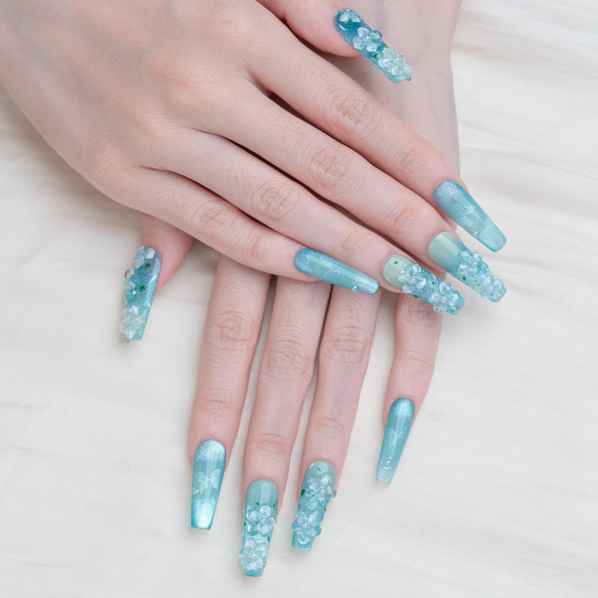 ハンドメイド ミディアム コフィン バレリーナ ネイルチップ– ブルー 3D フラワー シンプル 10枚セット #245