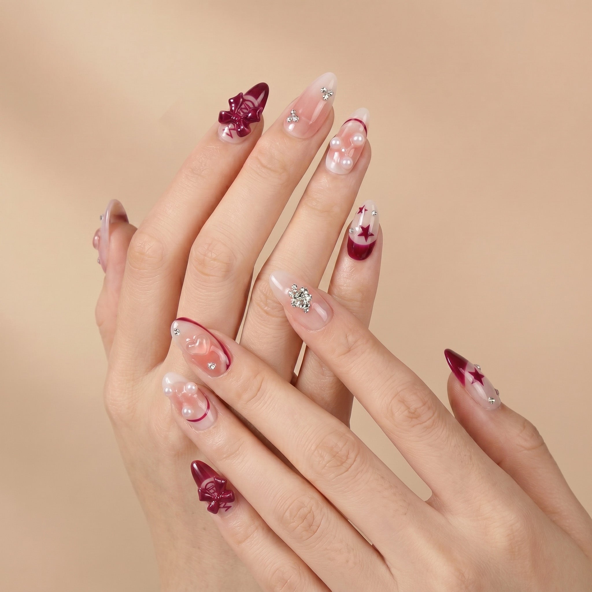Faux ongles faits main nœuds & étoiles #023