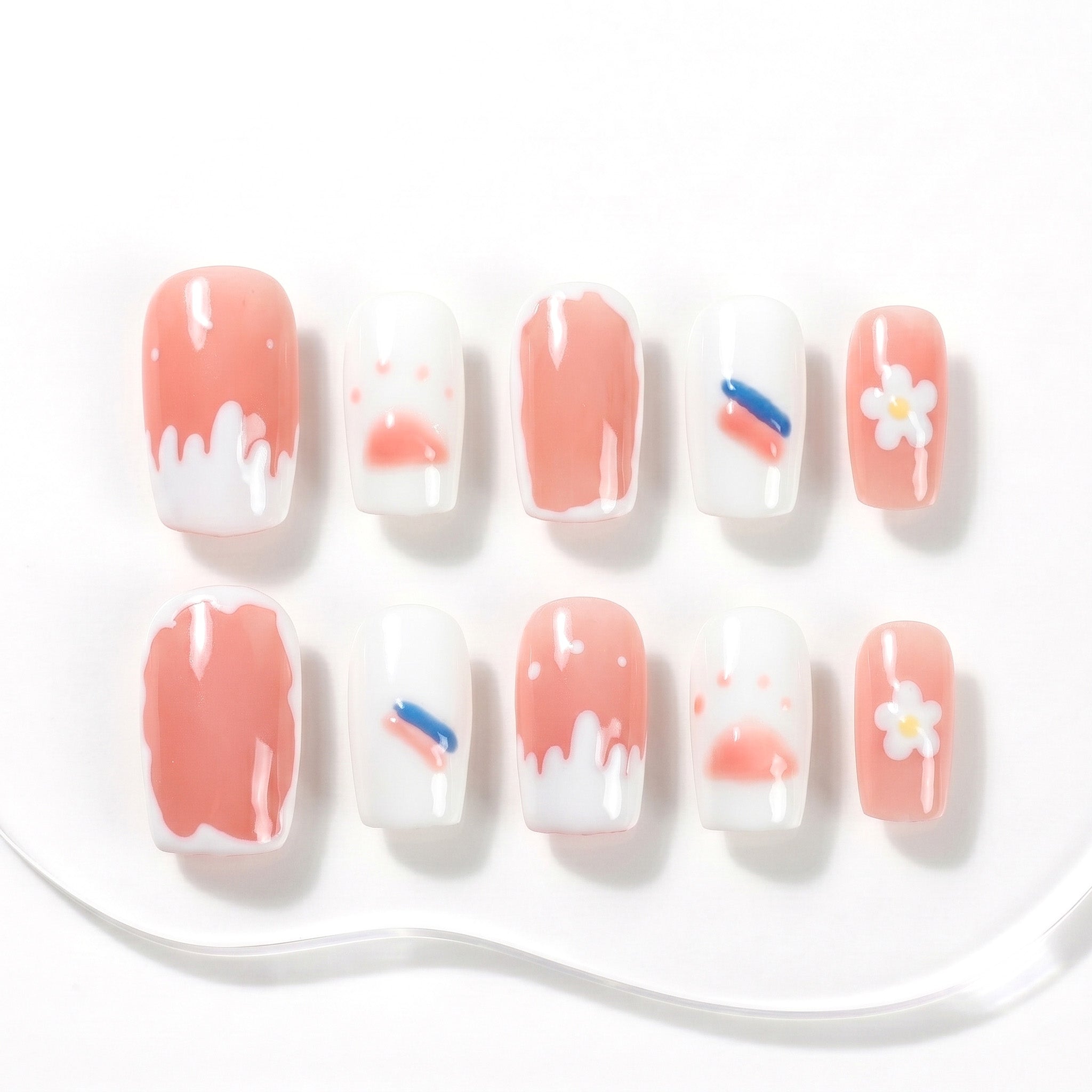 Handmade Cream Drip & Daisy Press-On Nails #026