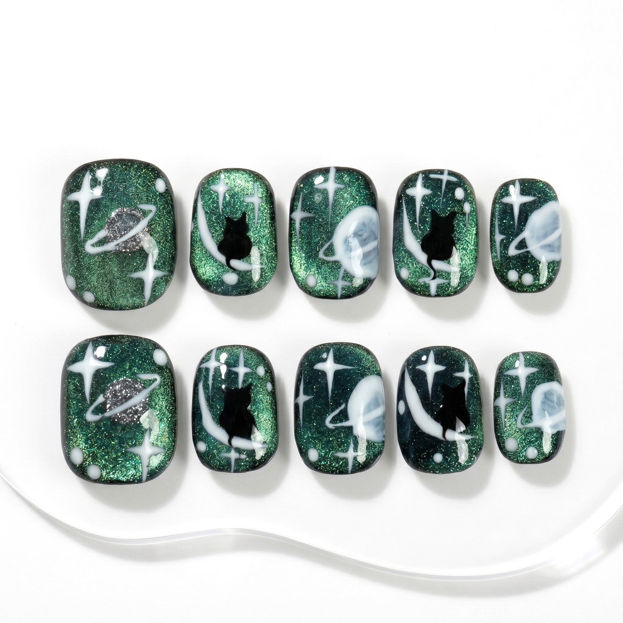 Faux ongles faits main motif chat cosmique #034