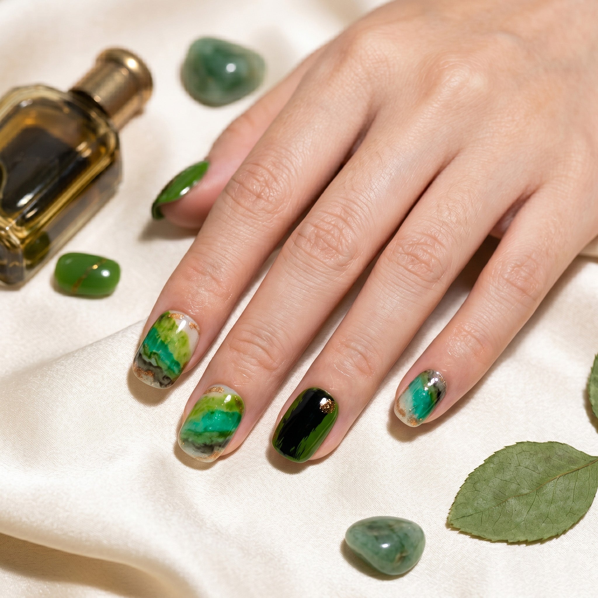 Handmade Green Marble Press-On Nails #041