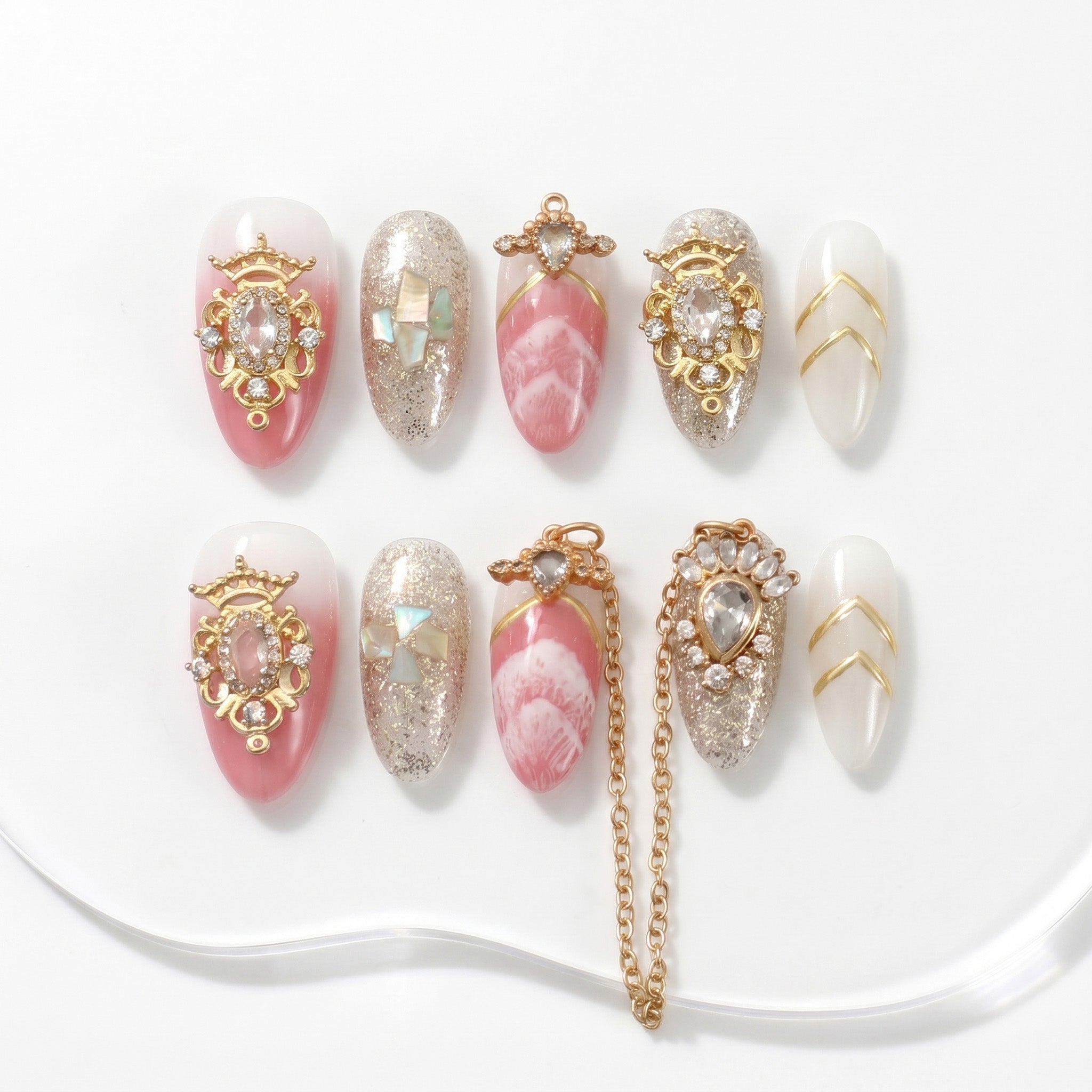 Faux ongles faits main inspiration baroque #055