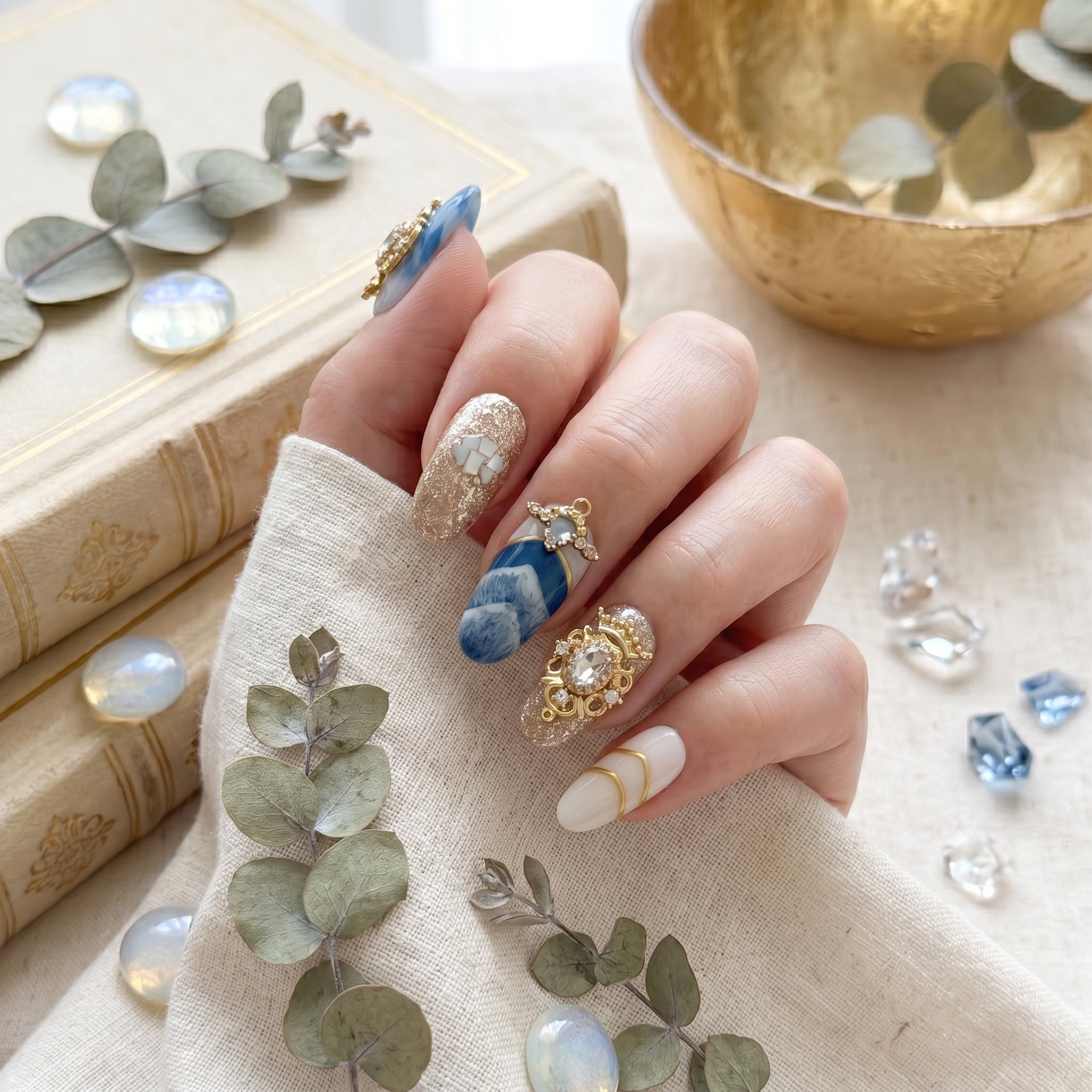Faux ongles faits main motif marbre océan #075