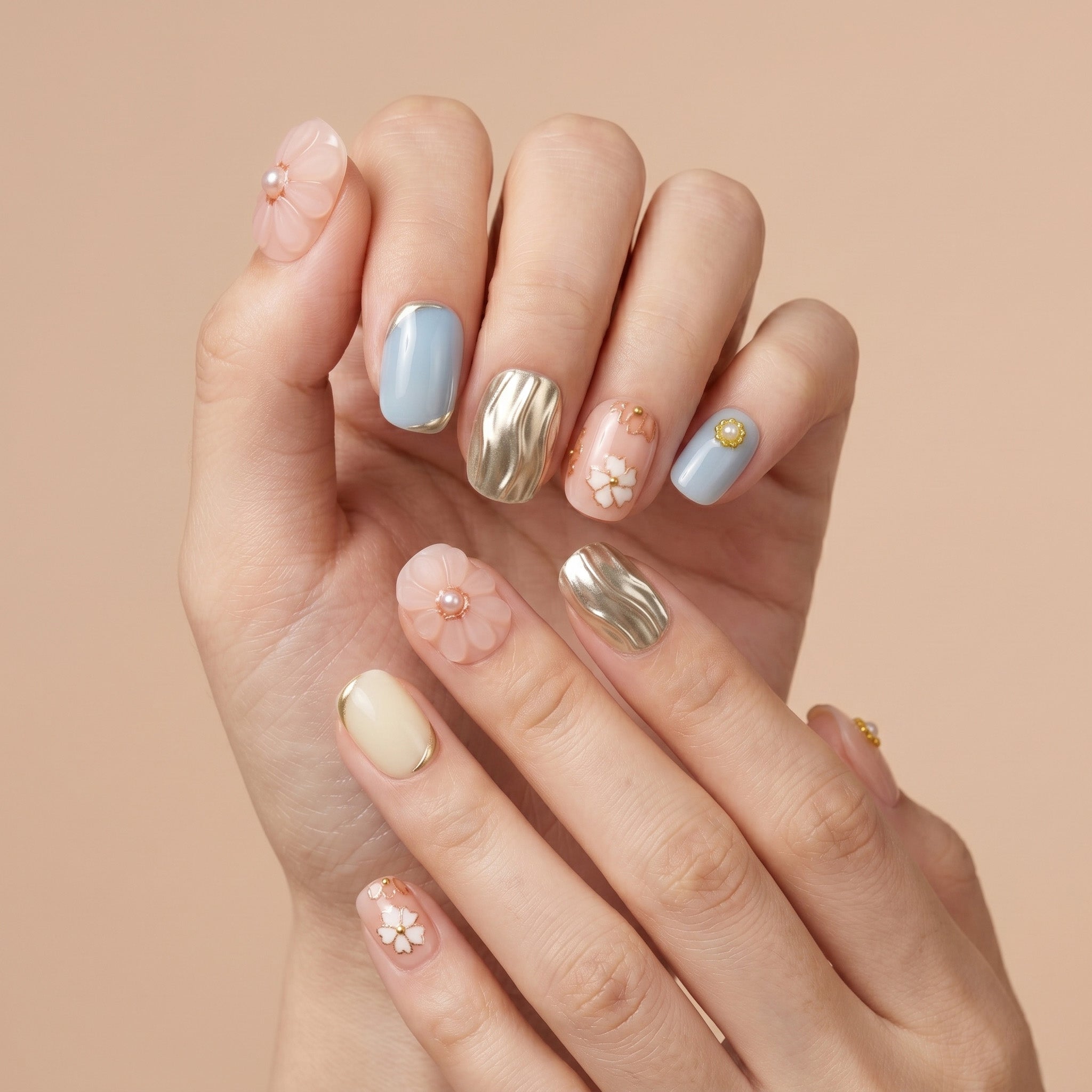 Handmade Short Squoval Round Press-On Nails - Pink Blue Gold Flower 3D Sweet 10 Pcs #100