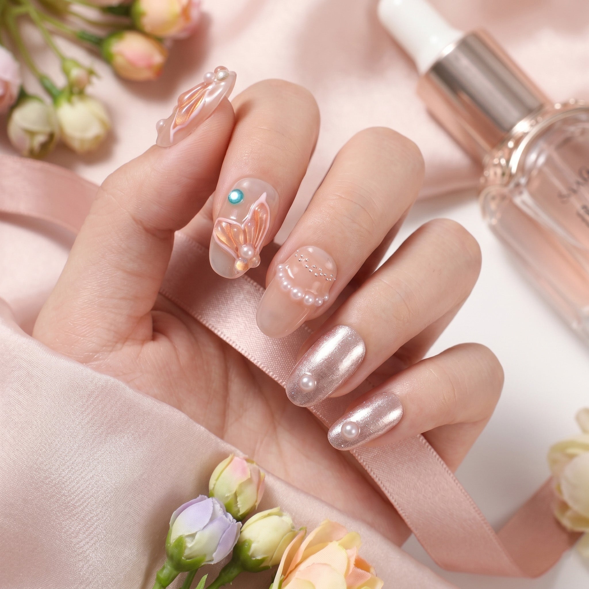 Handmade Medium Oval Press-On Nails - Pink White Pearl Sweet Hand-Painted 10 Pcs #104