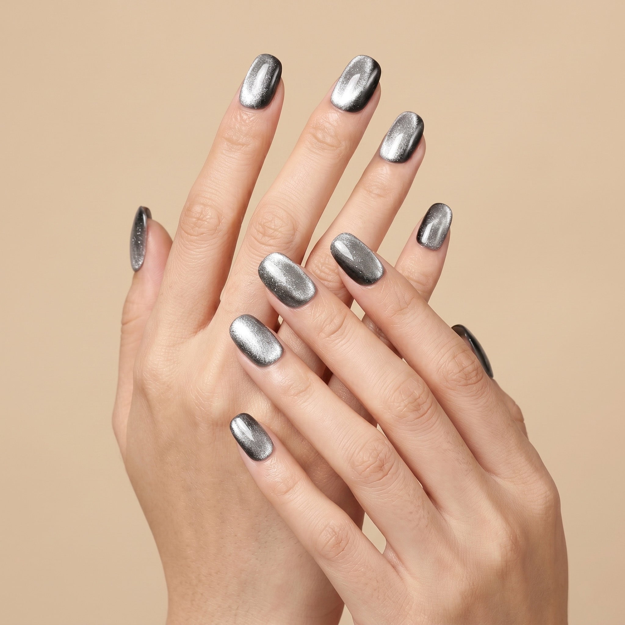 Handmade Short Squoval Round Press-On Nails - Silver Magnet Minimalist glossy 10 Pcs #107