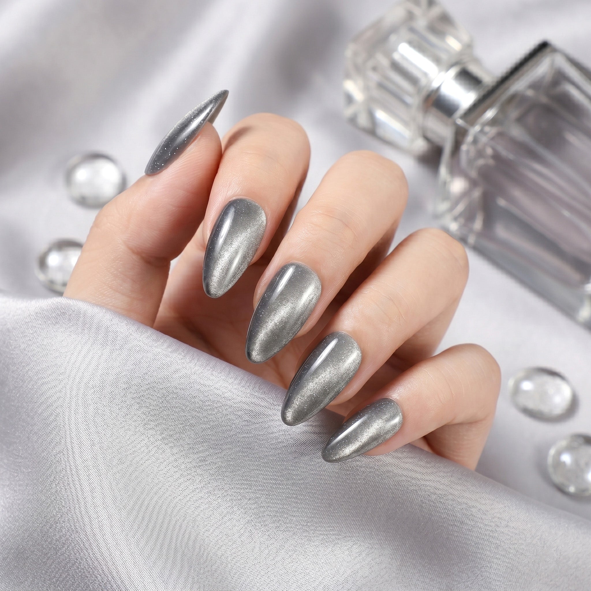 Handmade Medium Almond Press-On Nails - Silver Black Ombre Magnet Minimalist 10 Pcs #125