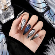 Handgemachte Lang Stiletto Mandel Press-On Nägel – Schwarz Blau Weiß Handgemalt Schmetterling Y2K 10 Stück #160