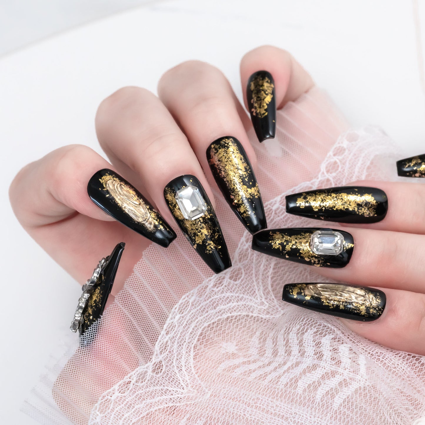 Handmade Press-on Nails Medium Long Coffin Ballerina Black Gold Dragon Design 10Pcs HM052