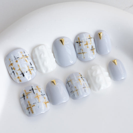 Handmade Press-on Nails Short Squoval Round Blue White Tweed Design 10Pcs HM046