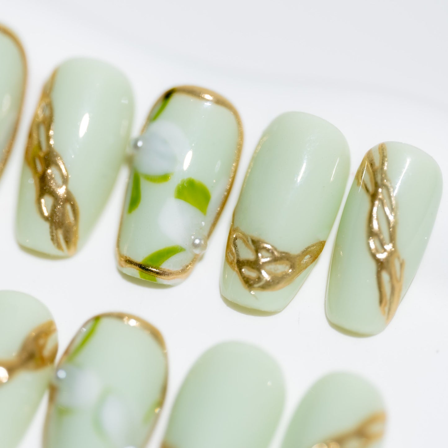 Handmade Press-on Nails Short Coffin Ballerina Green Gold Flower Design 10Pcs HM054