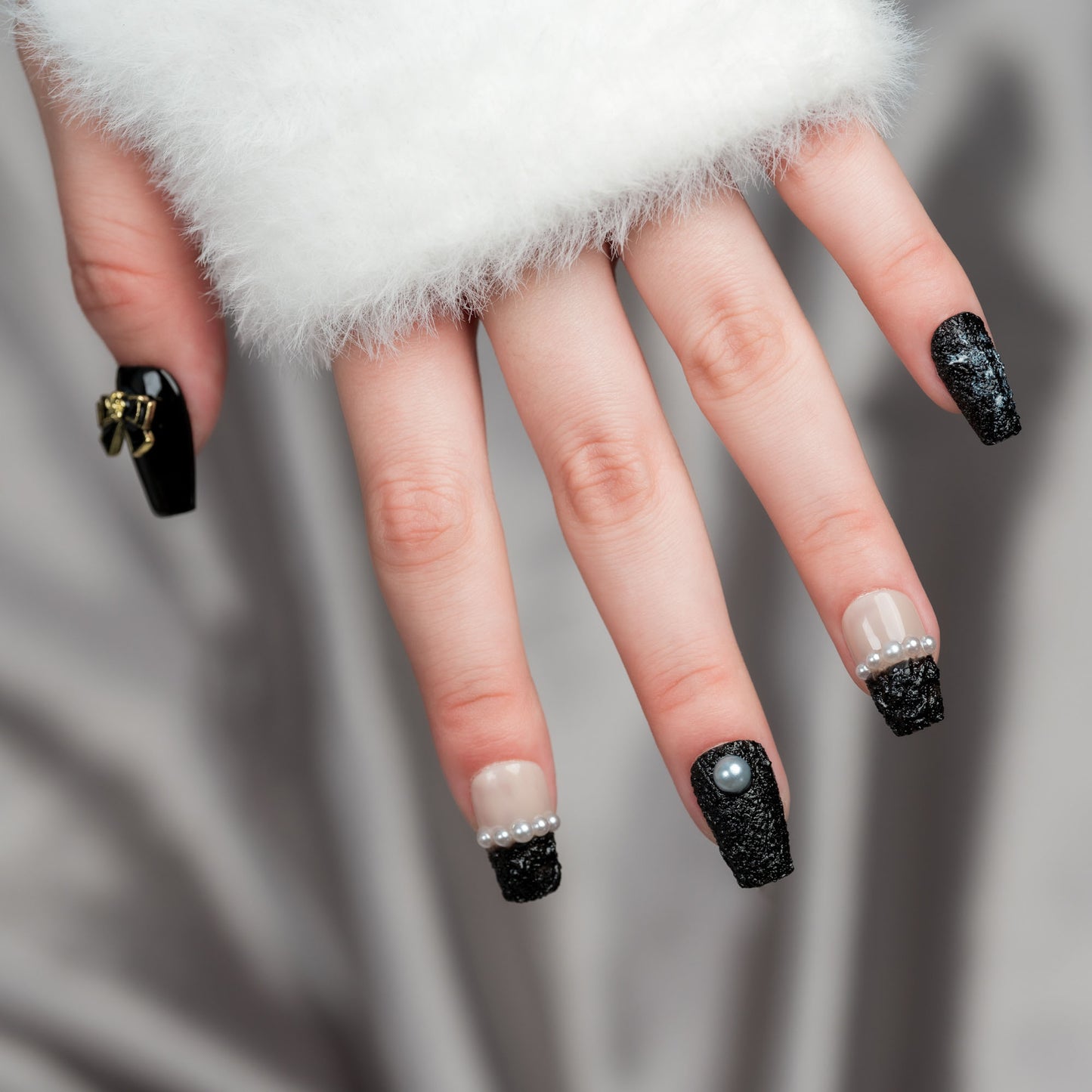 Handmade Press-on Nails Short Coffin Ballerina Black Gold Pearl Texture Design 10Pcs HM061