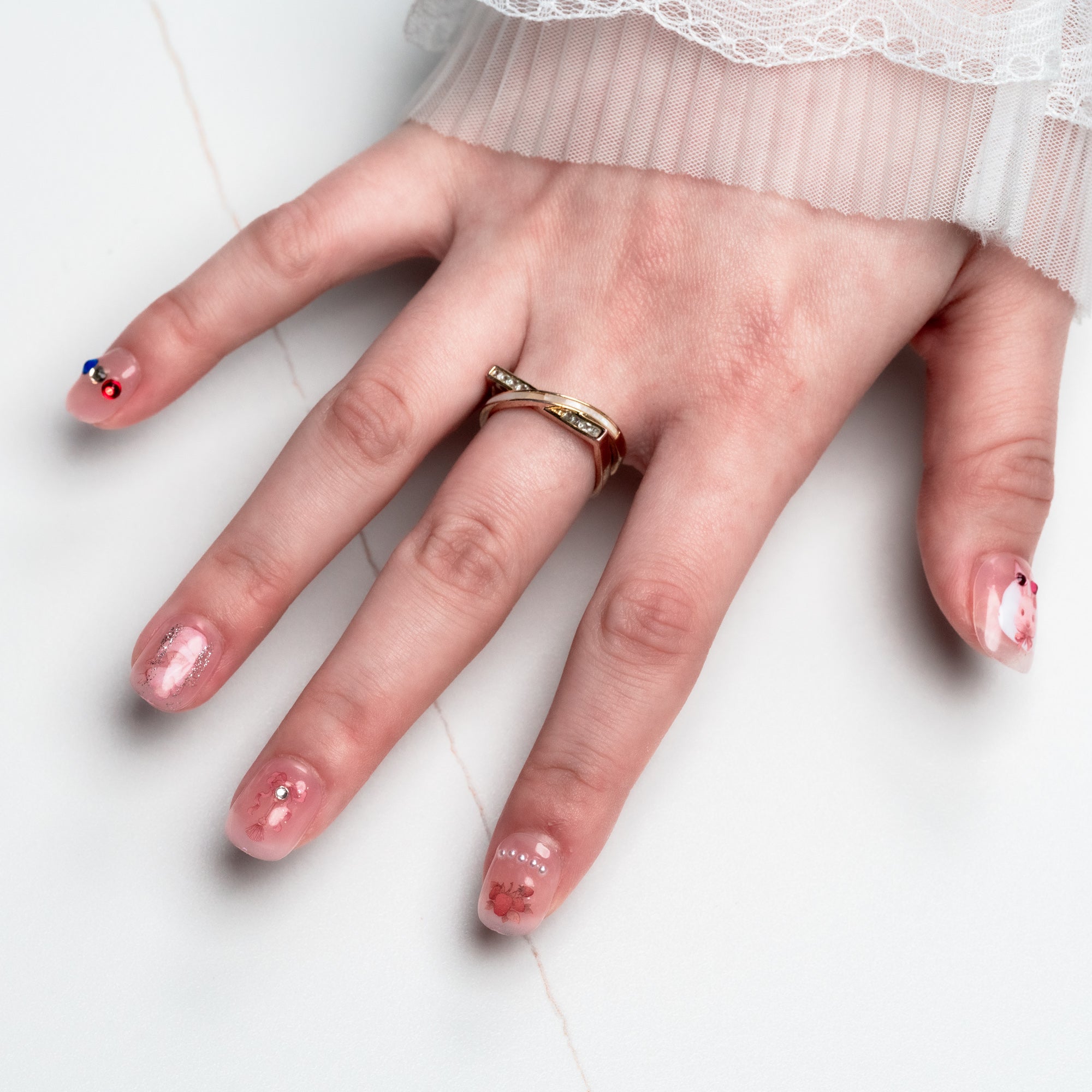 Handmade Short Squoval Round Press-On Nails - Pink Cartoon Hand-Painted Rhinestone 10 Pcs #049