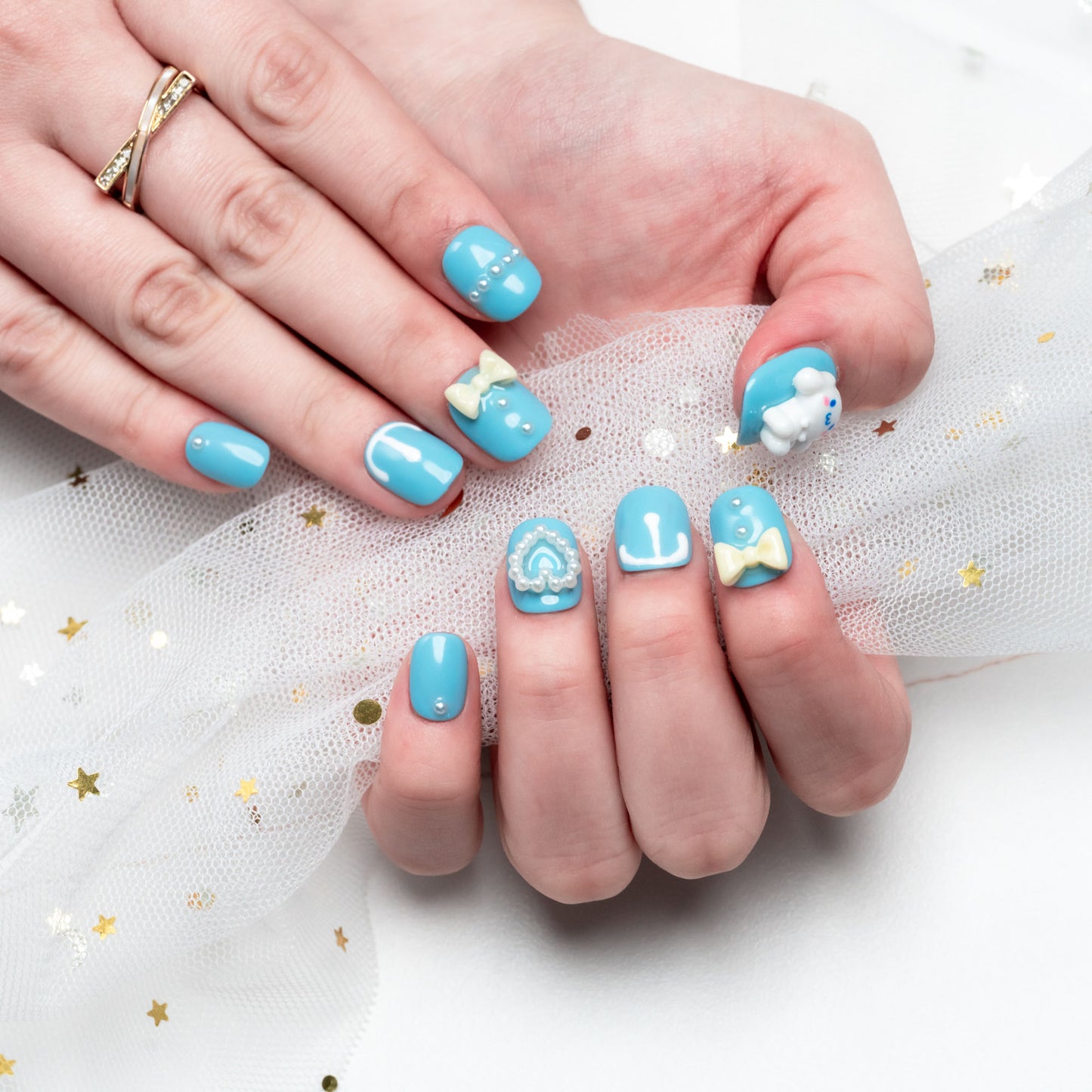 Handmade Press-on Nails Short Squoval Round Blue White Dog Pearl Ribbon Design 10Pcs HM051