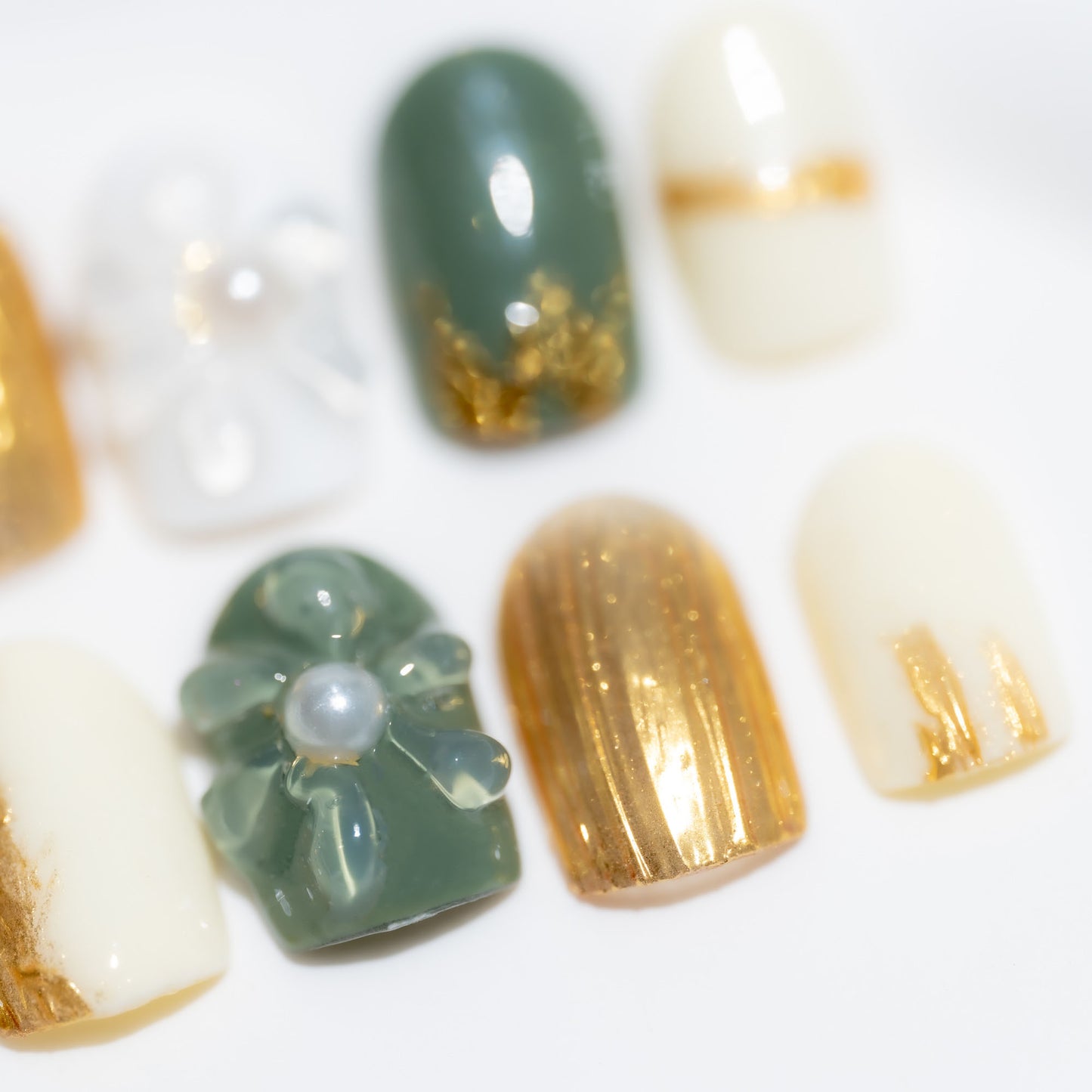 Handmade Press-on Nails Short Square Green Gold White Pearl Design 10Pcs HM059