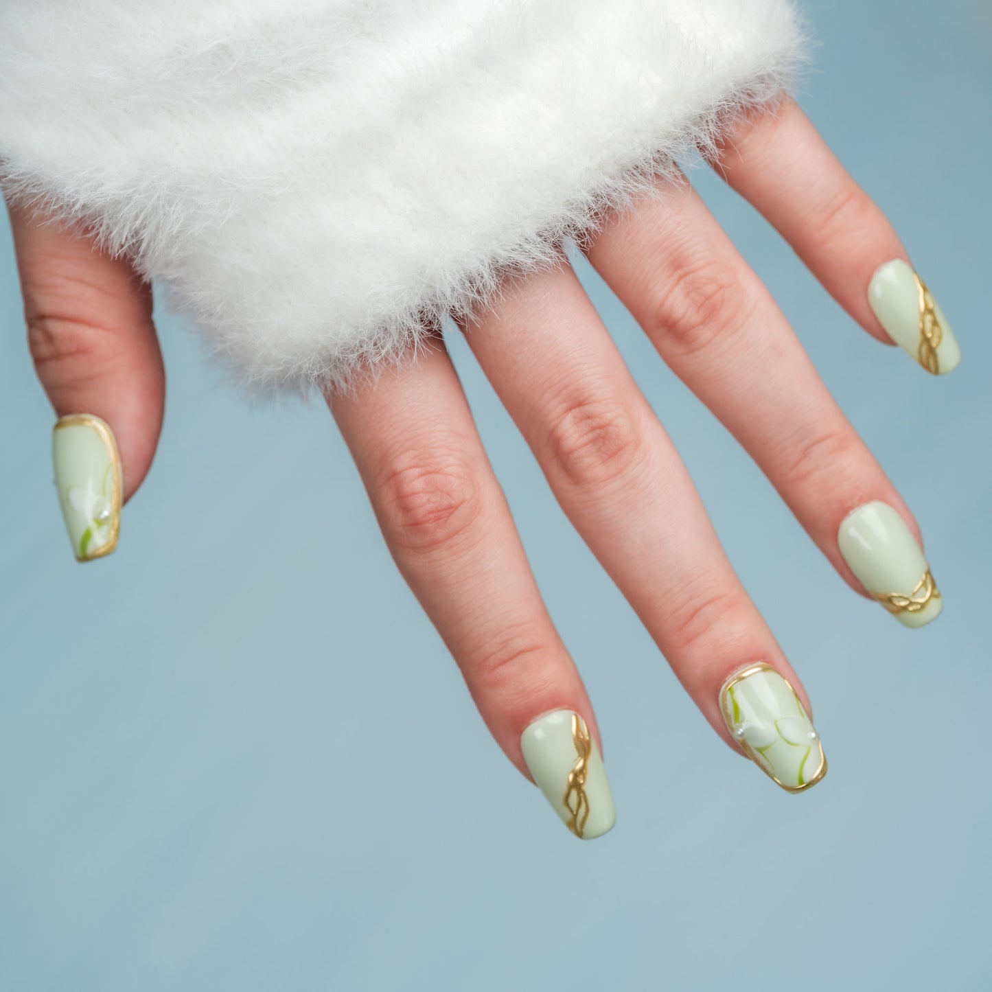 Handmade Press-on Nails Short Coffin Ballerina Green Gold Flower Design 10Pcs HM054