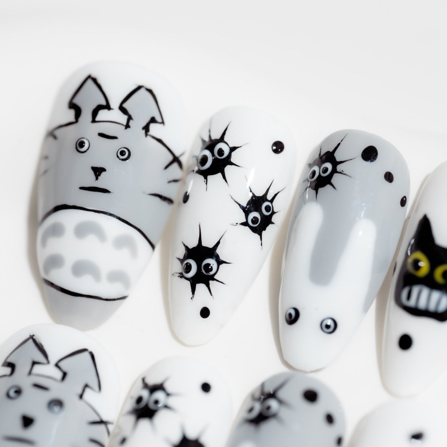 Handmade Press-on Nails Medium Long Almond Black White Grey Totoro Design 10 Pcs HM067