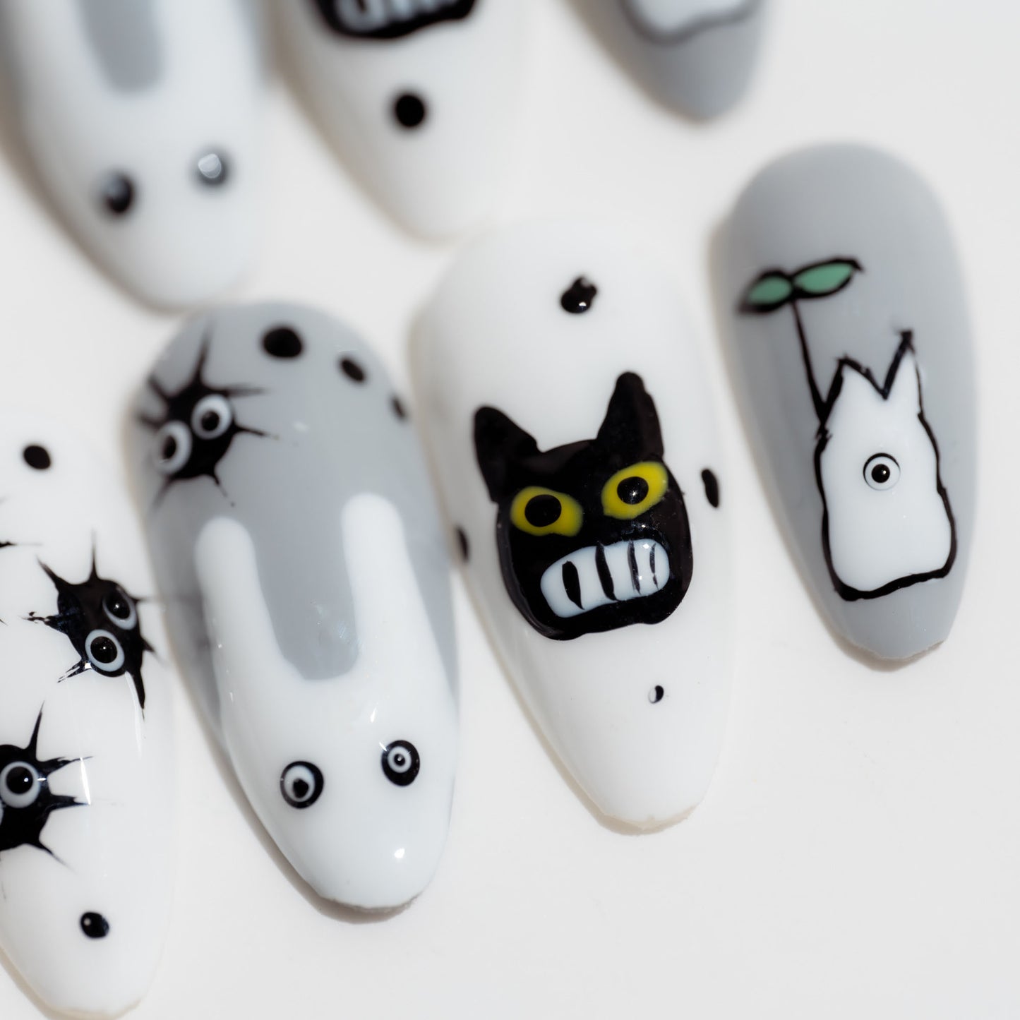 Handmade Press-on Nails Medium Long Almond Black White Grey Totoro Design 10 Pcs HM067