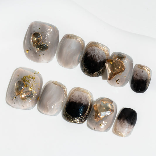 Handmade Press-on Nails Short Squoval Round Black Gold Gradation Design 10 Pcs HM074