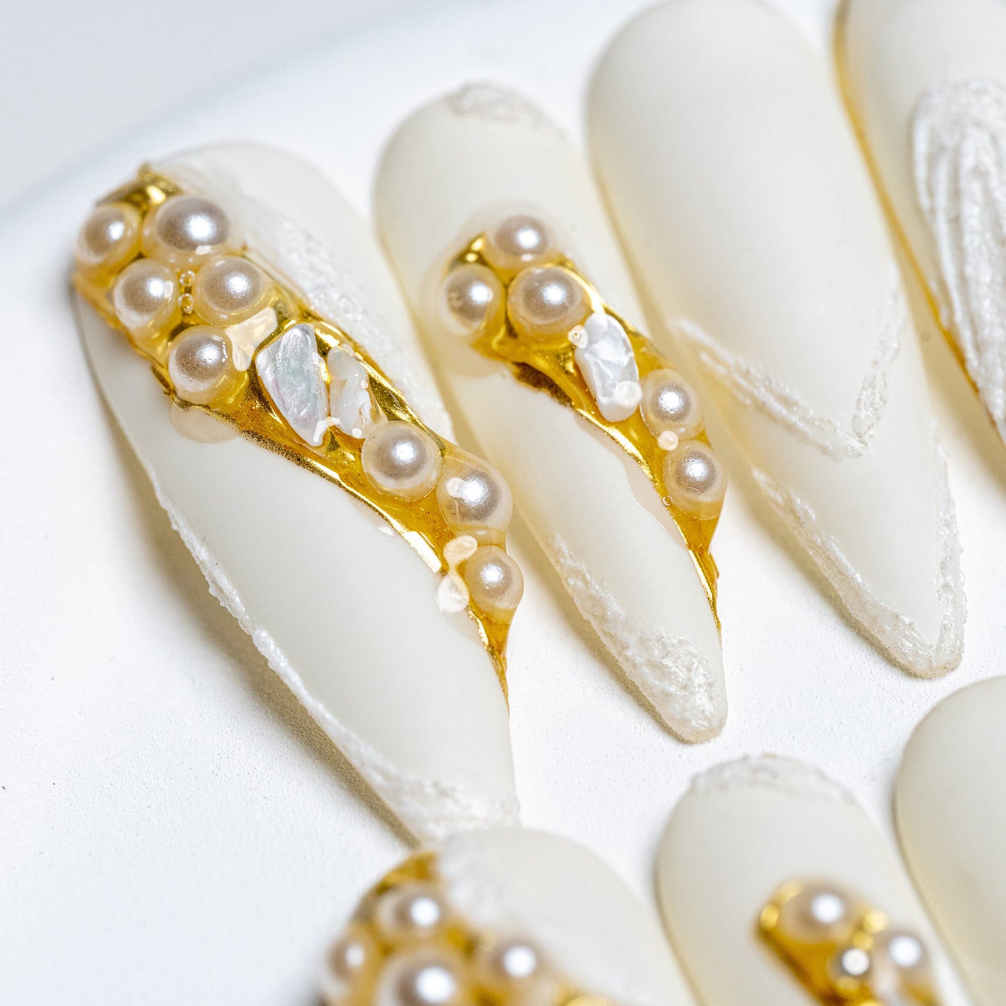 Handmade Press-on Nails Long Almond Stiletto White Gold Pearl Sculpture Design 10 Pcs HM080