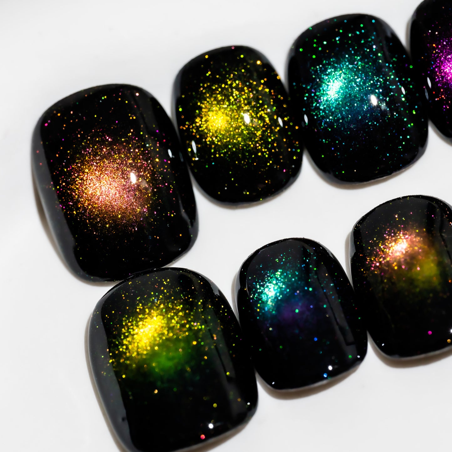 Handmade Press-on Nails Short Squoval Round Black Colorful Cat Eye Design 10 Pcs HM091