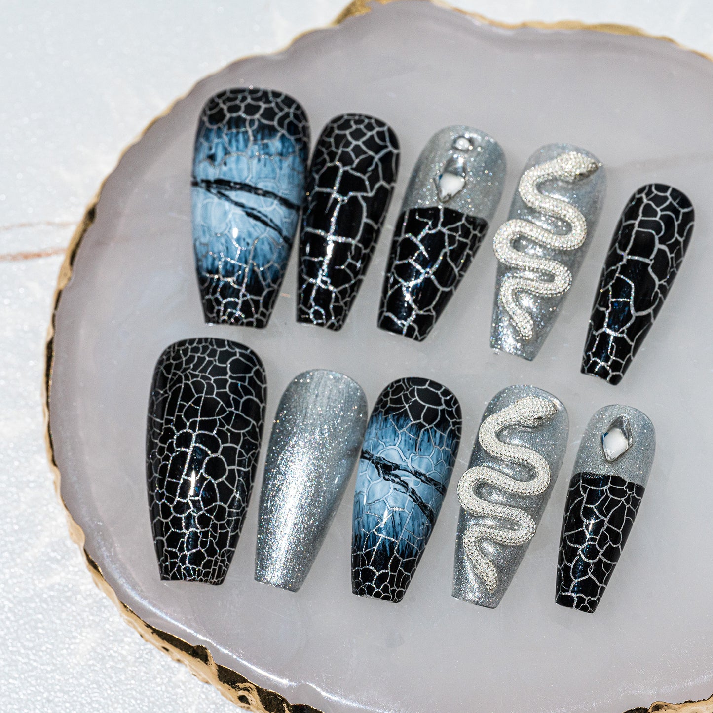 Handmade Press-on Nails Medium Long Coffin Ballerina Black White Snake Design 10Pcs HM007