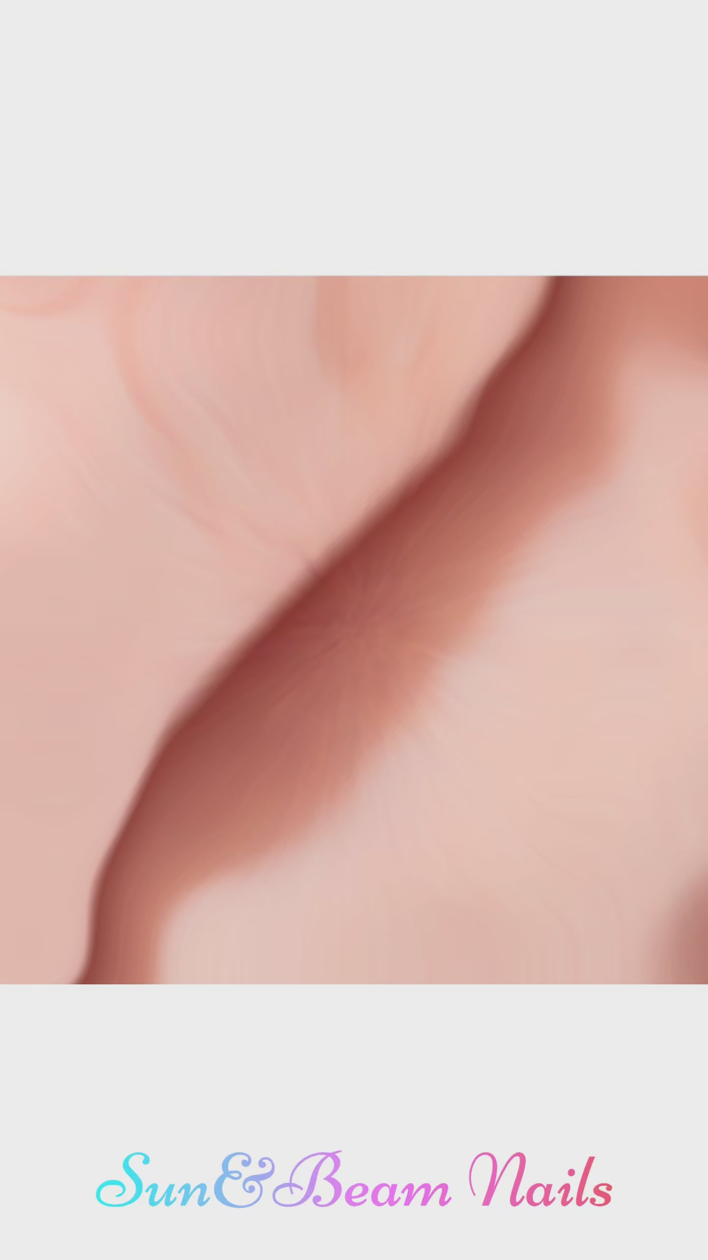 Charger la vidéo : Ongles press-on faits main Court Carré – Blanc Noir Doré Ombre Peint à la main 10 pièces #220